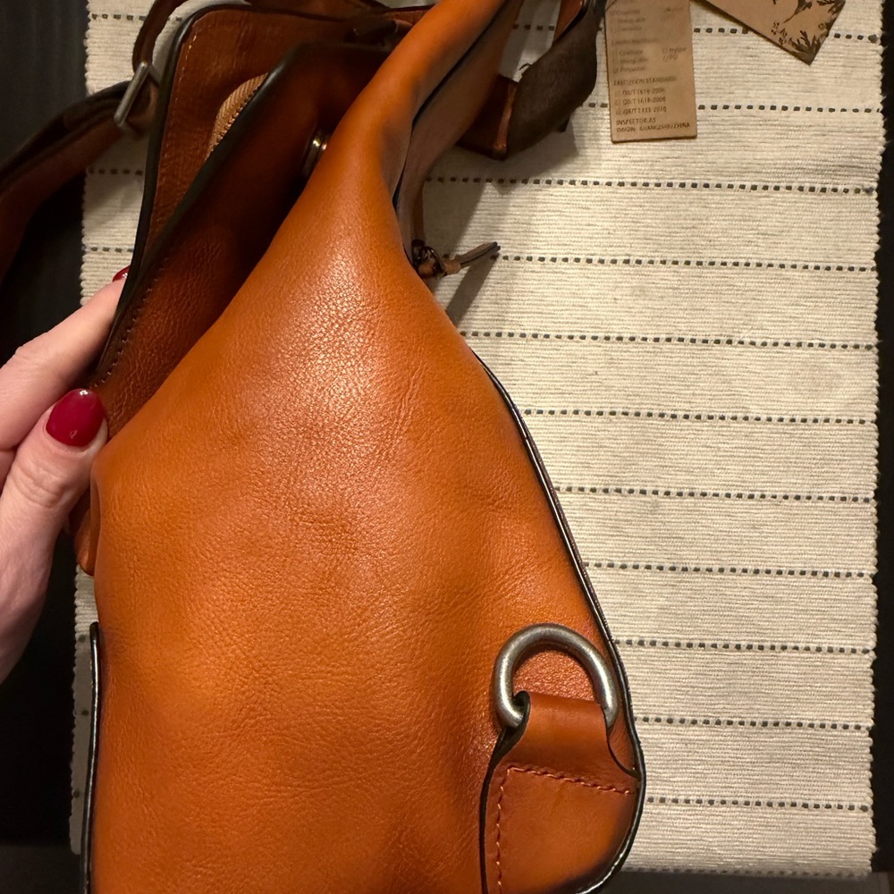 FEIGITOR Genuine Leather Sling Bag – NWT | Coffee Brown Crossbody - Picture 5 of 14